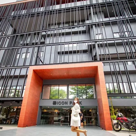 Icon Park Hotel, Chiang Mai- Sha Extra Plus